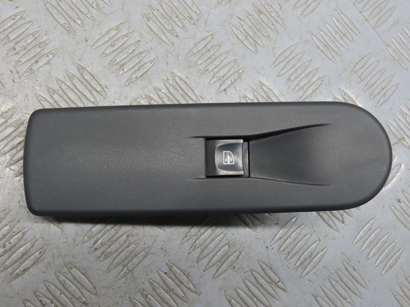 https://www.piecesauto-shop.com/wp-content/uploads/A0001/auto-3/careco1/PCA254218614R.jpg