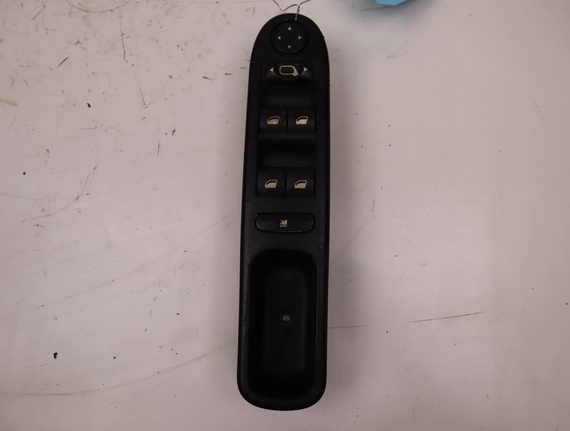 https://www.piecesauto-shop.com/wp-content/uploads/A0001/auto-3/careco1/PCA6554KT.jpg