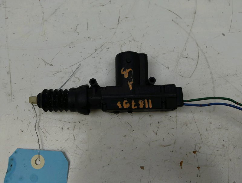 https://www.piecesauto-shop.com/wp-content/uploads/A0001/auto-3/careco1/PCA692968.jpg