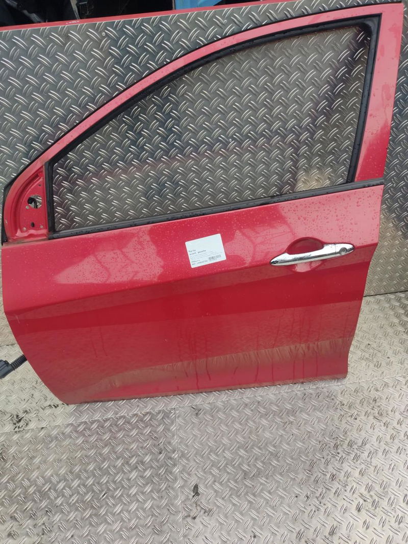 https://www.piecesauto-shop.com/wp-content/uploads/A0001/auto-3/careco1/PCA760031Y020.jpg