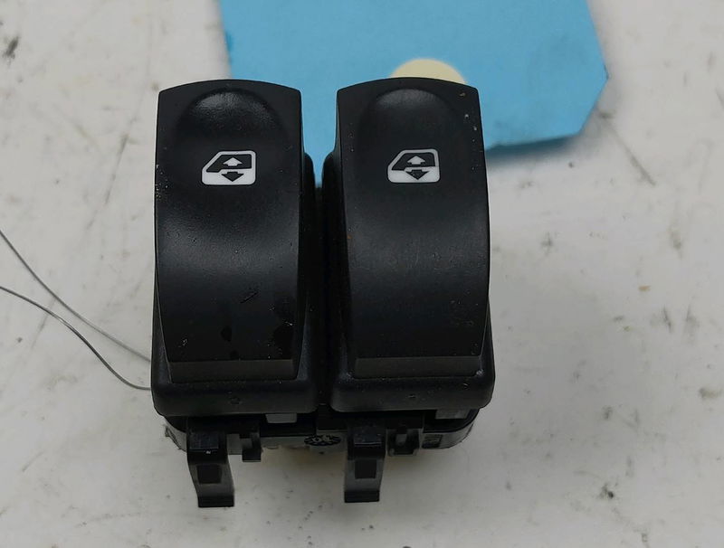 https://www.piecesauto-shop.com/wp-content/uploads/A0001/auto-3/careco1/PCA8200214943.jpg