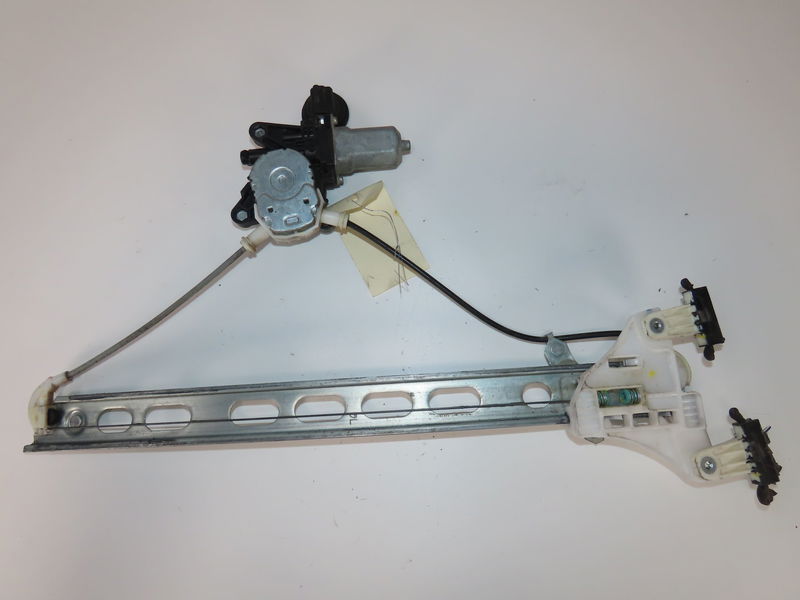 https://www.piecesauto-shop.com/wp-content/uploads/A0001/auto-3/careco1/PCA8340271L10.jpg