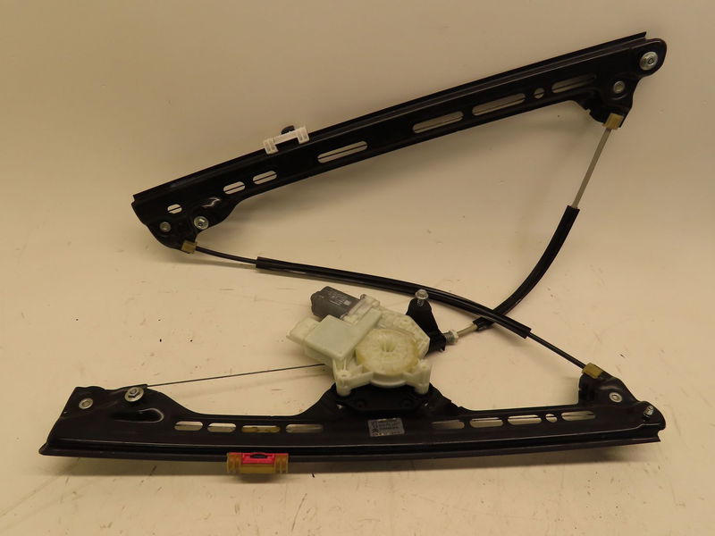 https://www.piecesauto-shop.com/wp-content/uploads/A0001/auto-3/careco1/PCA9826076380.jpg