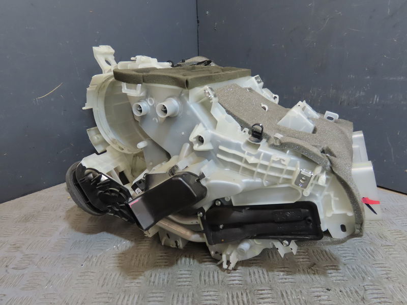 https://www.piecesauto-shop.com/wp-content/uploads/A0001/auto-3/careco2/PCA1623216780.jpg