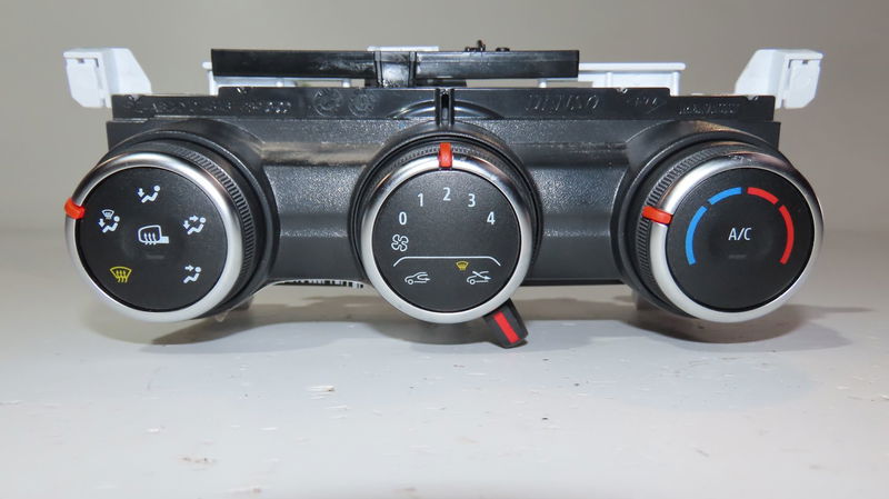 https://www.piecesauto-shop.com/wp-content/uploads/A0001/auto-3/careco2/PCA275008537R.jpg
