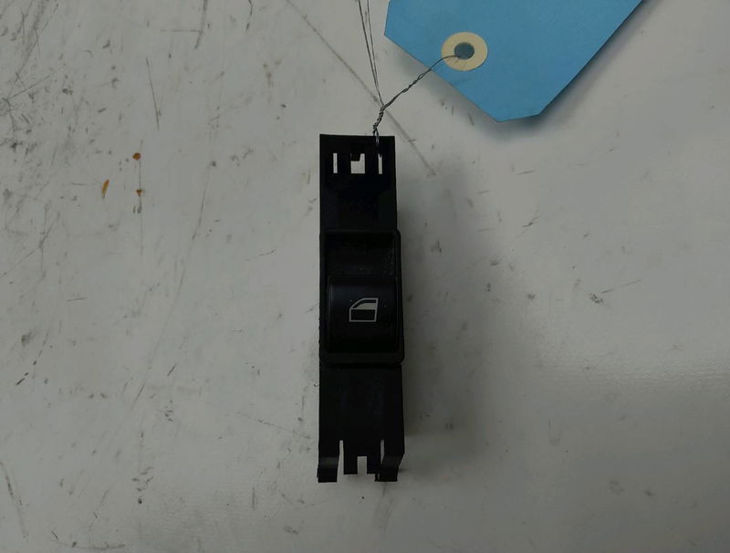 https://www.piecesauto-shop.com/wp-content/uploads/A0001/auto-3/careco2/PCA692007.jpg