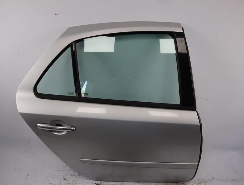https://www.piecesauto-shop.com/wp-content/uploads/A0001/auto-3/careco2/PCA7751472441.jpg