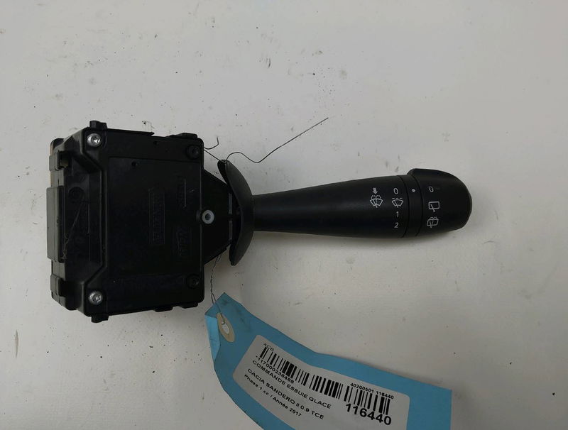 https://www.piecesauto-shop.com/wp-content/uploads/A0001/auto-3/careco2/PCA8201168008.jpg