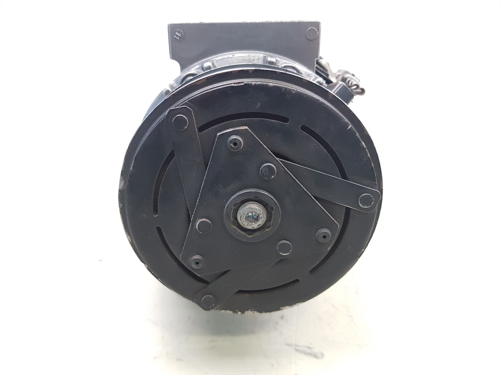 https://www.piecesauto-shop.com/wp-content/uploads/A0001/auto-3/eurofrance24-2/PEUAD75-MK1057EBY.jpg