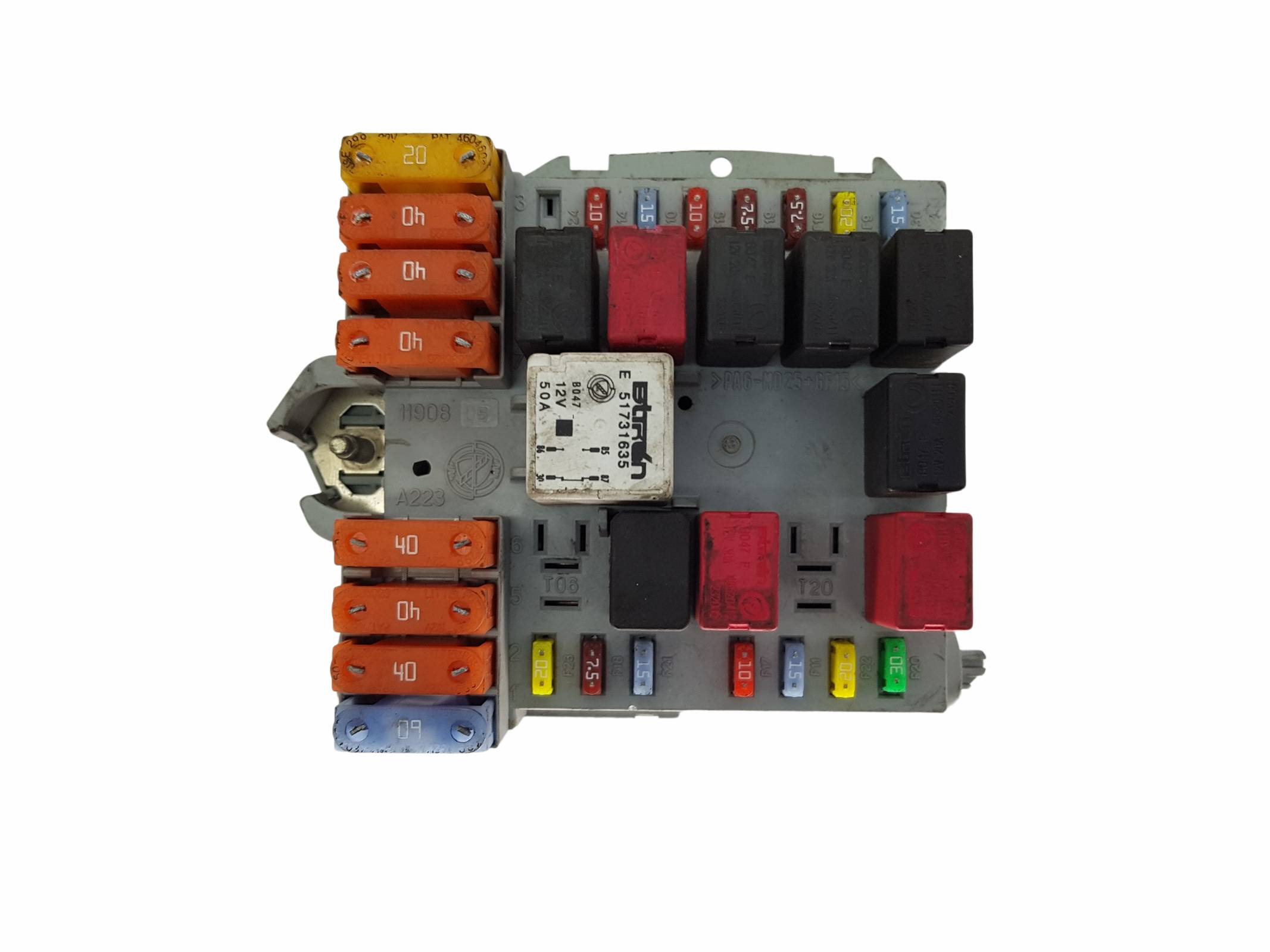 https://www.piecesauto-shop.com/wp-content/uploads/A0001/auto-3/eurofrance24-2/PEUCA117-DH19949EBY.jpg