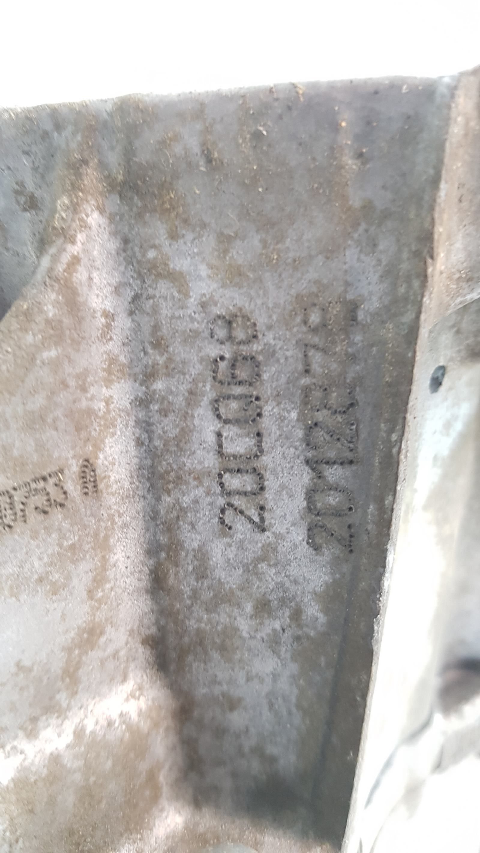 https://www.piecesauto-shop.com/wp-content/uploads/A0001/auto-3/eurofrance24-2/PEUCA139-MK1000EBY.jpg