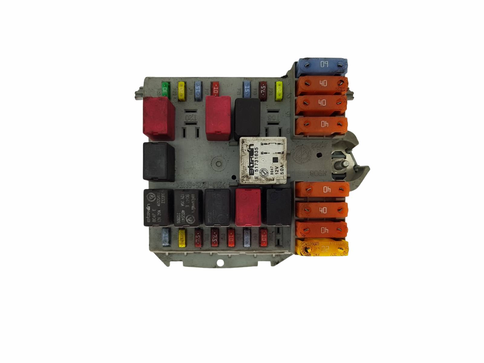 https://www.piecesauto-shop.com/wp-content/uploads/A0001/auto-3/eurofrance24-2/PEUCA160-DH18849EBY.jpg