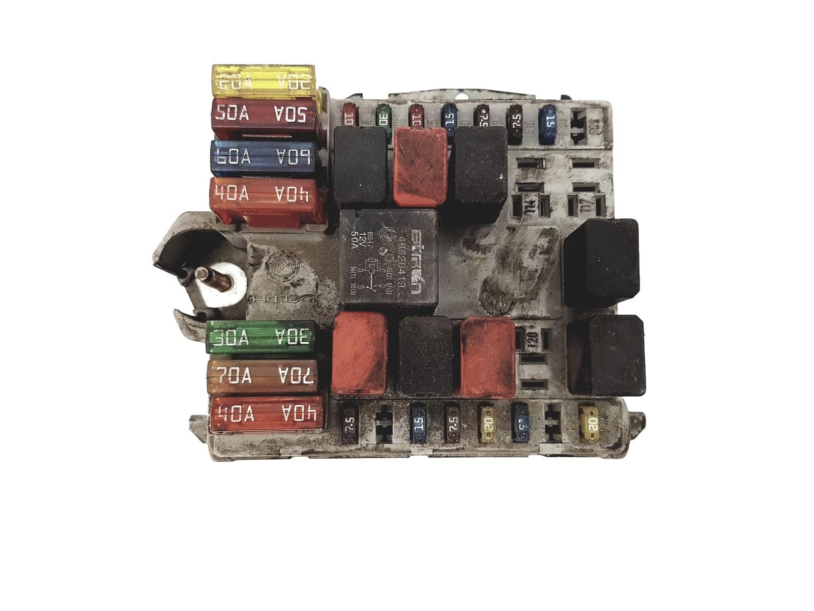 https://www.piecesauto-shop.com/wp-content/uploads/A0001/auto-3/eurofrance24-2/PEUca38-db15094eby.jpg