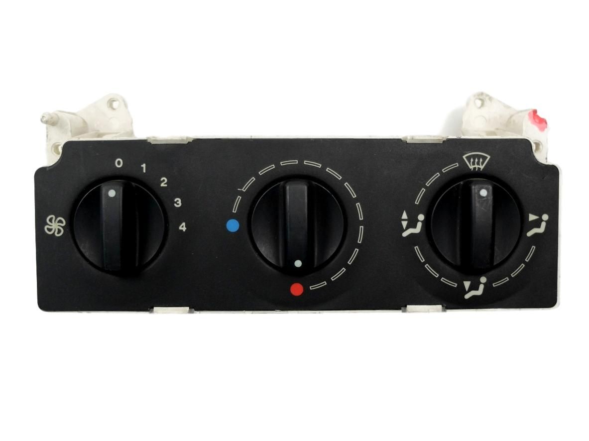 https://www.piecesauto-shop.com/wp-content/uploads/A0001/auto-3/eurofrance24-2/PEUjj10700eby.jpg