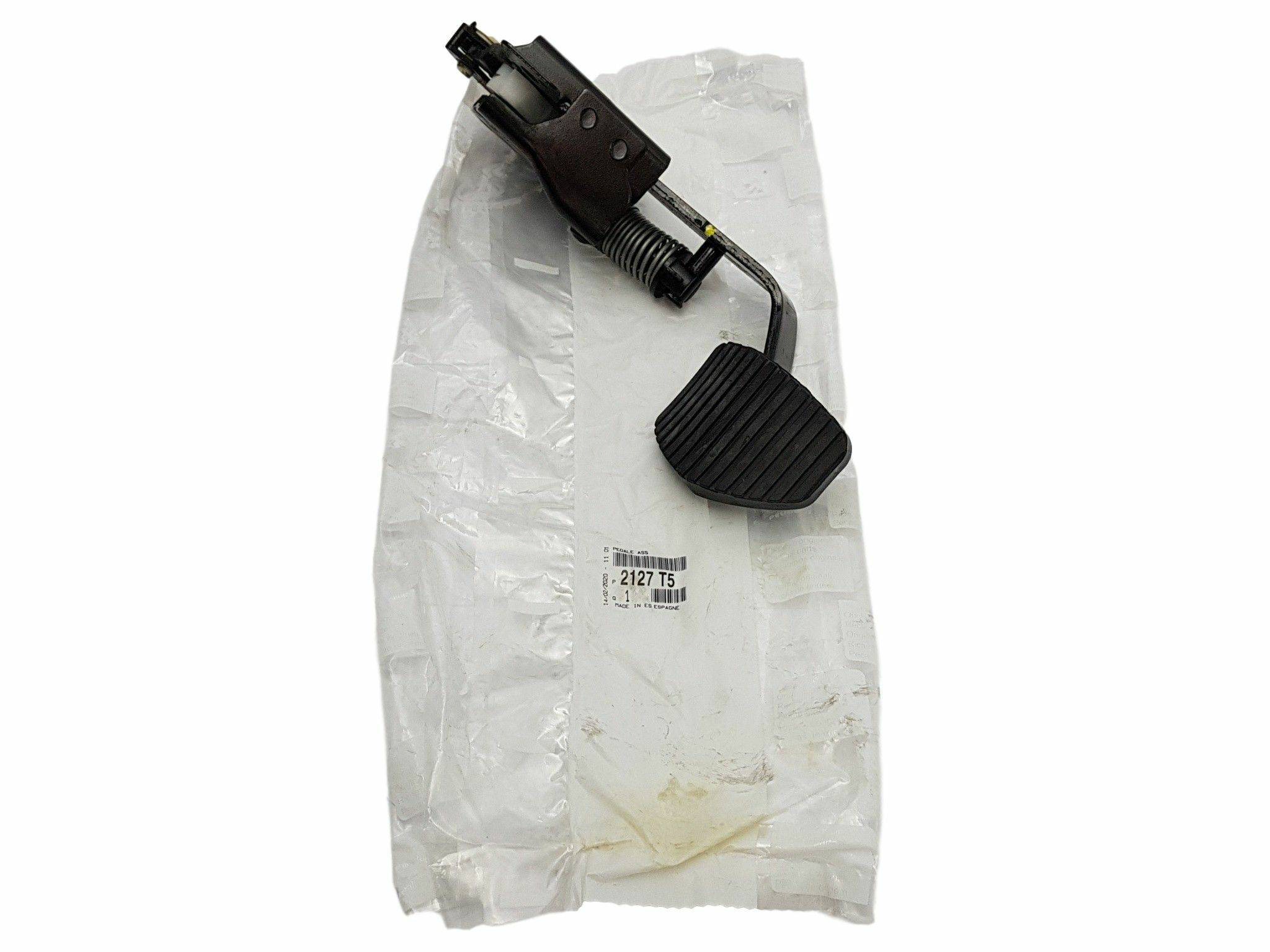 https://www.piecesauto-shop.com/wp-content/uploads/A0001/auto-3/eurofrance24-4/PEUPSA2127T5.jpg